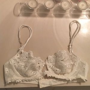 Lise Charmel Demi Bra 36B